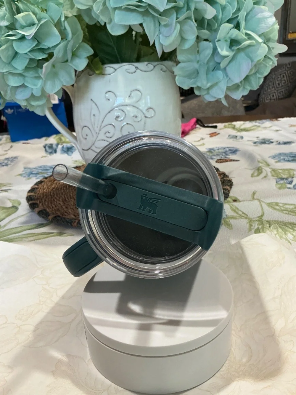 STANLEY EVERGREEN GLOW EUROPE EDITION NEW WITH BOOT - Picture 4 of 5
